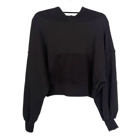 Zenana Outfitters Tops - Zenana Cropped Hoodie Dark Charcoal Grey Womens Size Medium Kangaroo Pocket